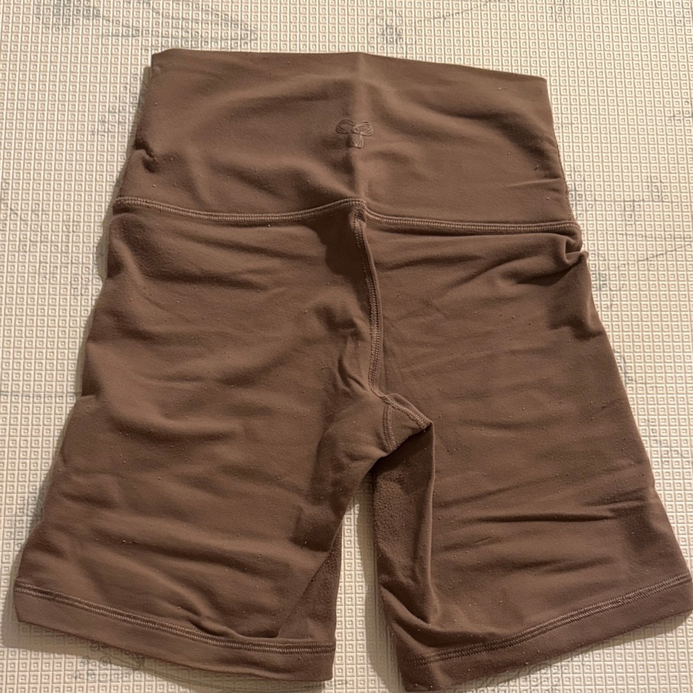 TNA High-Waist Brown Women’s Bike Shorts - Picture 4 of 4